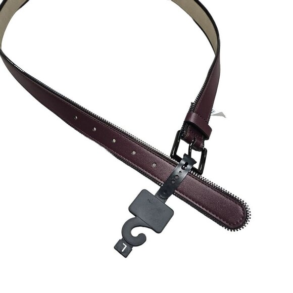 Brand Unknown NWT Burgundy Synthetic Leather Belt Unique Zipper‎ Edge Cyberpunk - Picture 1 of 10